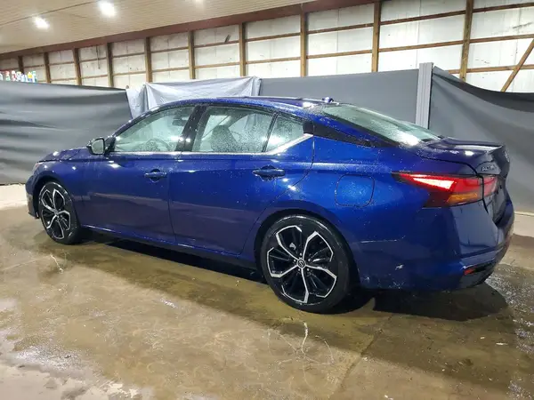 1N4BL4CV3RN430903 2024 NISSAN ALTIMA - Image 2