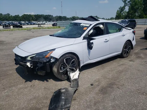 1N4BL4CV3RN436765 2024 NISSAN ALTIMA - Image 1