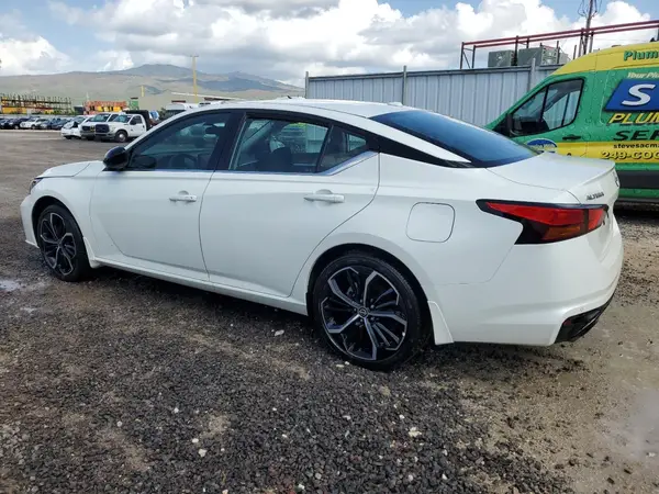 1N4BL4CV3SN304806 2025 NISSAN ALTIMA - Image 2
