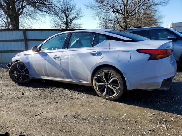 1N4BL4CV3SN316048 2025 NISSAN ALTIMA - Image 2