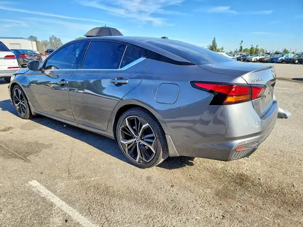 1N4BL4CV3SN407708 2025 NISSAN ALTIMA - Image 2