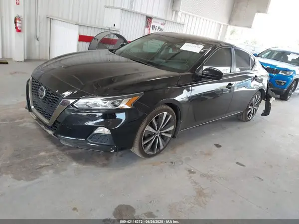 1N4BL4CV4KC100348 2019 NISSAN ALTIMA - Image 2