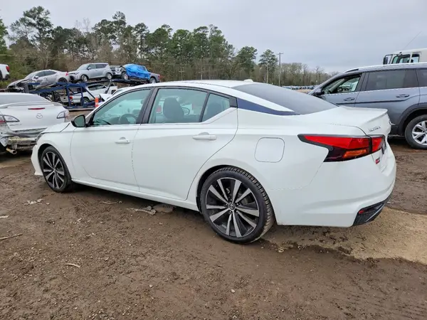 1N4BL4CV4KC108059 2019 NISSAN ALTIMA - Image 2