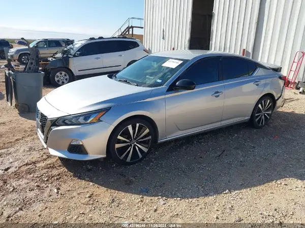 1N4BL4CV4KC108210 2019 NISSAN ALTIMA - Image 2