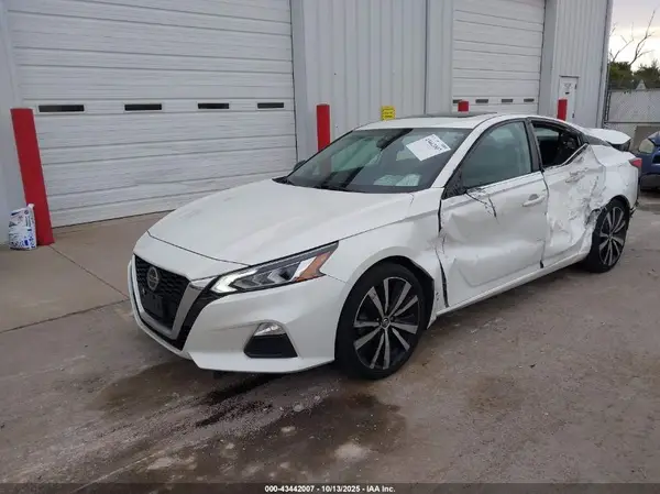 1N4BL4CV4KC128392 2019 NISSAN ALTIMA - Image 2