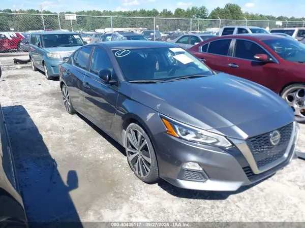 1N4BL4CV4KC138792 2019 NISSAN ALTIMA - Image 1