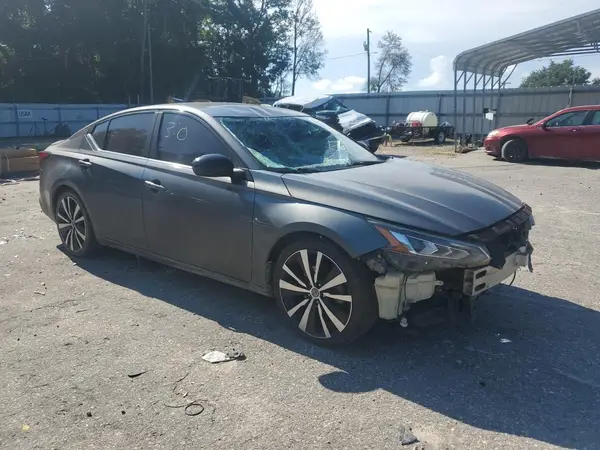 2019 NISSAN ALTIMA COPART lot 69789135 auction photo 4