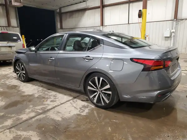 1N4BL4CV4KC141370 2019 NISSAN ALTIMA - Image 2