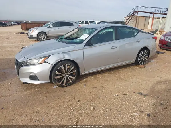 1N4BL4CV4KC146729 2019 NISSAN ALTIMA - Image 2