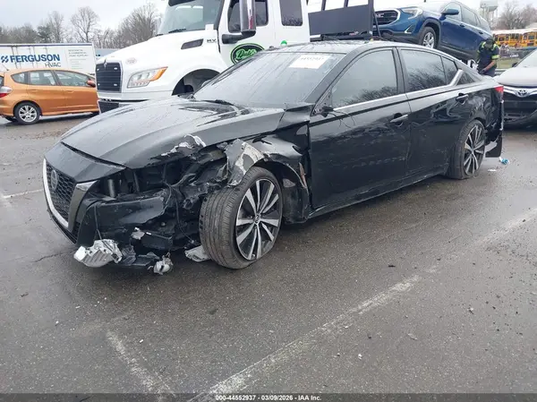 1N4BL4CV4KC148643 2019 NISSAN ALTIMA - Image 2