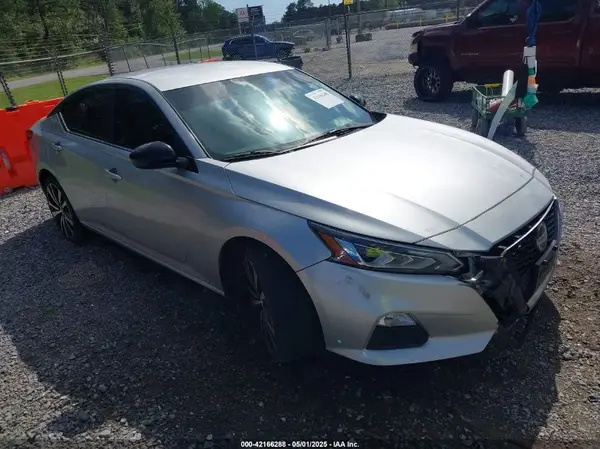 1N4BL4CV4KC157942 2019 NISSAN ALTIMA - Image 1
