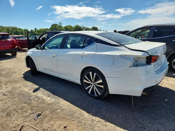 1N4BL4CV4KC174157 2019 NISSAN ALTIMA - Image 2