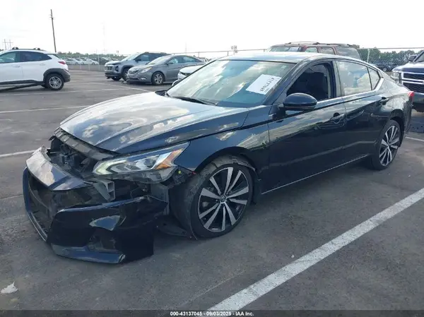 1N4BL4CV4KC176104 2019 NISSAN ALTIMA - Image 2