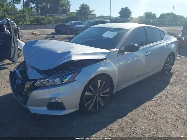 1N4BL4CV4KC195249 2019 NISSAN ALTIMA - Image 2
