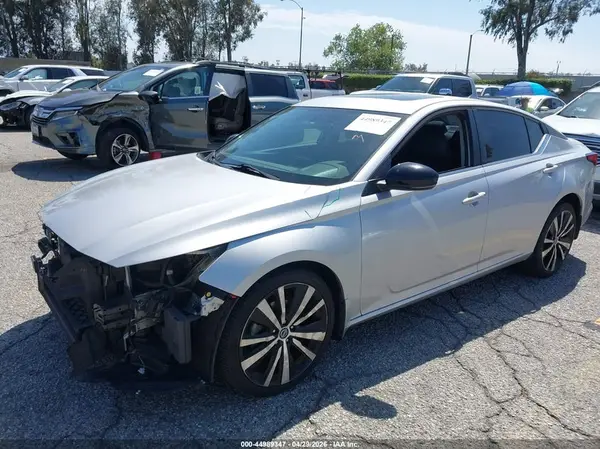 1N4BL4CV4KC205312 2019 NISSAN ALTIMA - Image 2