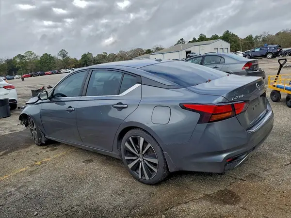 1N4BL4CV4KC220568 2019 NISSAN ALTIMA - Image 2