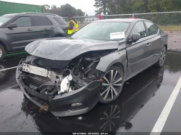 1N4BL4CV4KC237239 2019 NISSAN ALTIMA - Image 2