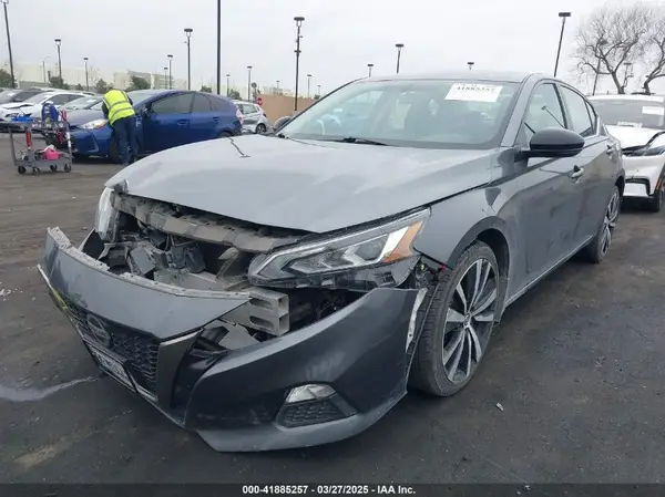 1N4BL4CV4KC256311 2019 NISSAN ALTIMA - Image 2