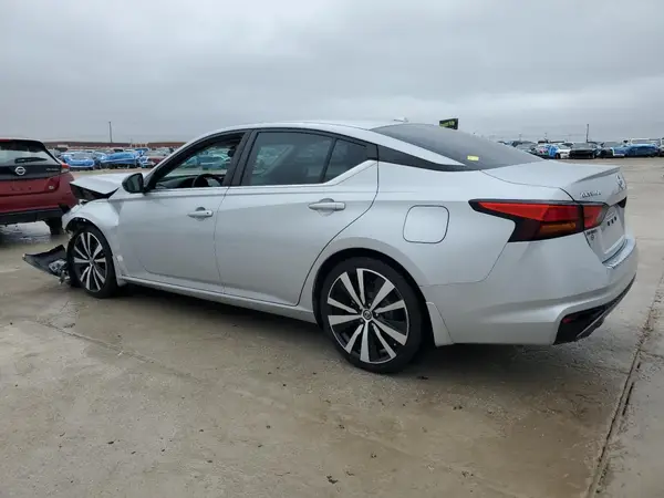 1N4BL4CV4KN309898 2019 NISSAN ALTIMA - Image 2