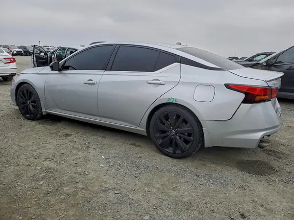 1N4BL4CV4KN317791 2019 NISSAN ALTIMA - Image 2