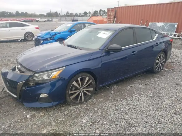 1N4BL4CV4KN319542 2019 NISSAN ALTIMA - Image 2