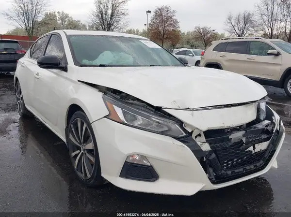 1N4BL4CV4KN319945 2019 NISSAN ALTIMA - Image 1