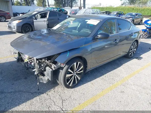 1N4BL4CV4KN321646 2019 NISSAN ALTIMA - Image 2