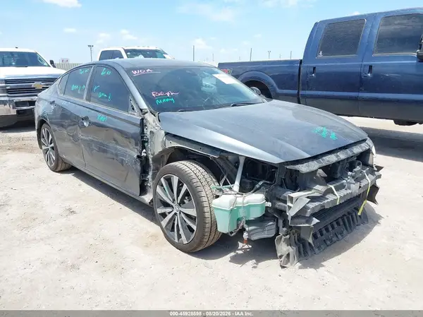 1N4BL4CV4LC113568 2020 NISSAN ALTIMA - Image 1