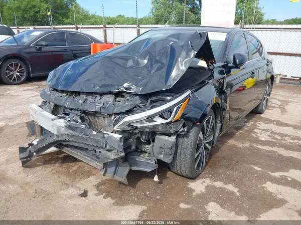 1N4BL4CV4LC124473 2020 NISSAN ALTIMA - Image 2