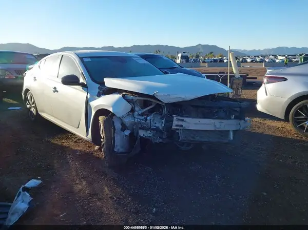 1N4BL4CV4LC135604 2020 NISSAN ALTIMA - Image 1