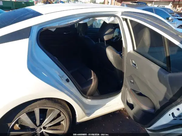 1N4BL4CV4LC135604 2020 NISSAN ALTIMA - Image 8