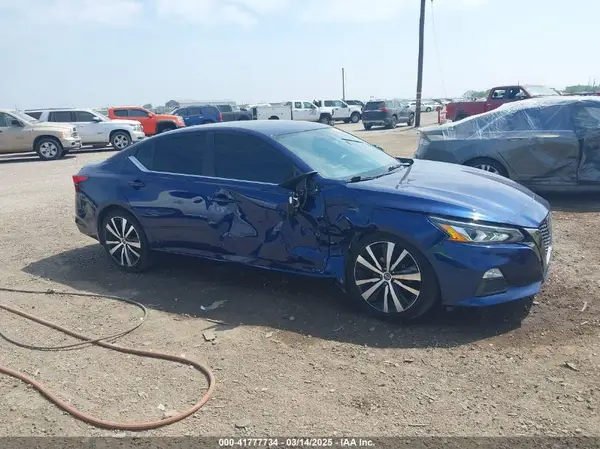 1N4BL4CV4LC165329 2020 NISSAN ALTIMA - Image 1