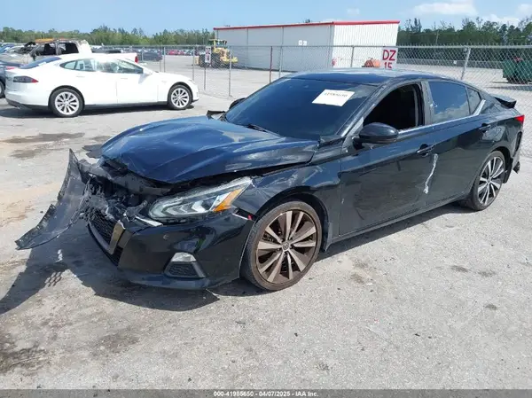 1N4BL4CV4LC180798 2020 NISSAN ALTIMA - Image 2
