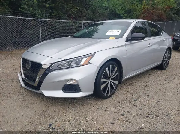 1N4BL4CV4LC183572 2020 NISSAN ALTIMA - Image 2