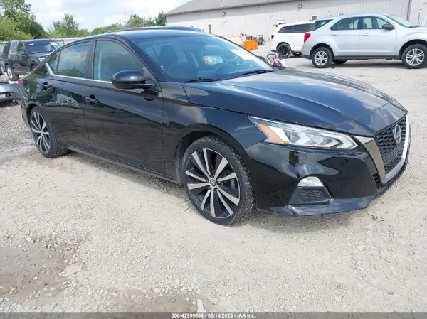 1N4BL4CV4LC186570 2020 NISSAN ALTIMA - Image 1