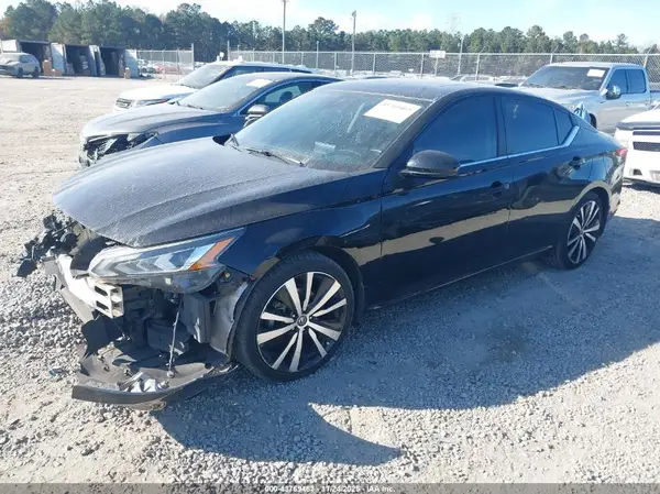 1N4BL4CV4LC210303 2020 NISSAN ALTIMA - Image 2