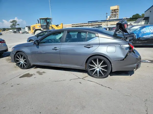 1N4BL4CV4LC228879 2020 NISSAN ALTIMA - Image 2