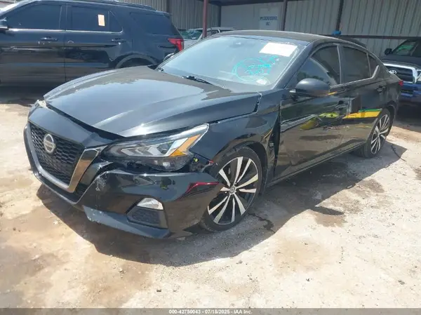 1N4BL4CV4LC231295 2020 NISSAN ALTIMA - Image 2