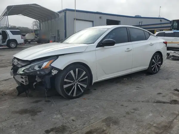 1N4BL4CV4LC232947 2020 NISSAN ALTIMA - Image 1