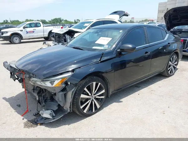 1N4BL4CV4LC238747 2020 NISSAN ALTIMA - Image 2