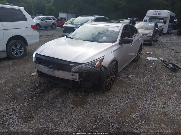 1N4BL4CV4LC243964 2020 NISSAN ALTIMA - Image 2