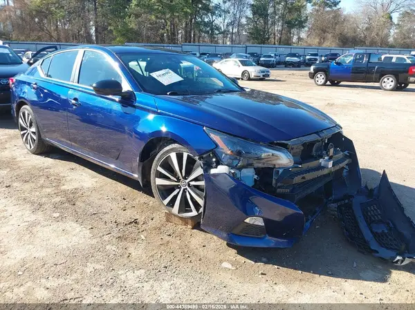 1N4BL4CV4LC277273 2020 NISSAN ALTIMA - Image 1