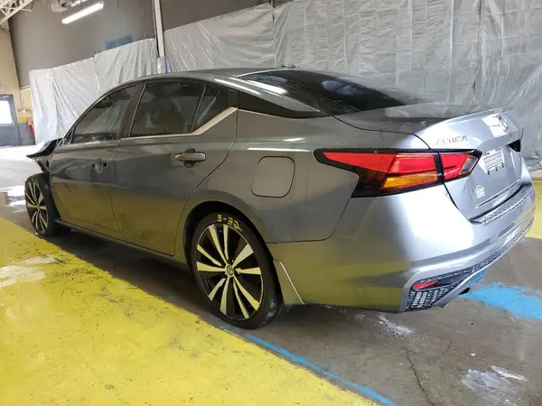 1N4BL4CV4LN300331 2020 NISSAN ALTIMA - Image 2