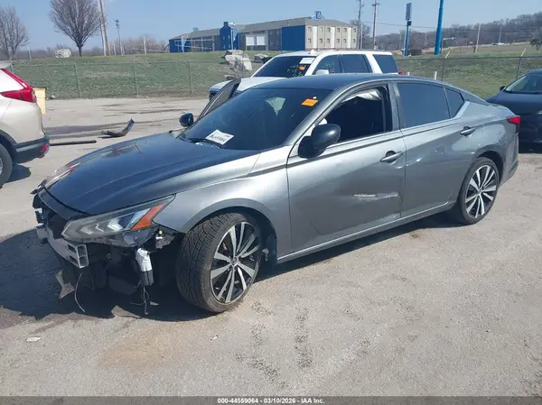 1N4BL4CV4LN310129 2020 NISSAN ALTIMA - Image 1