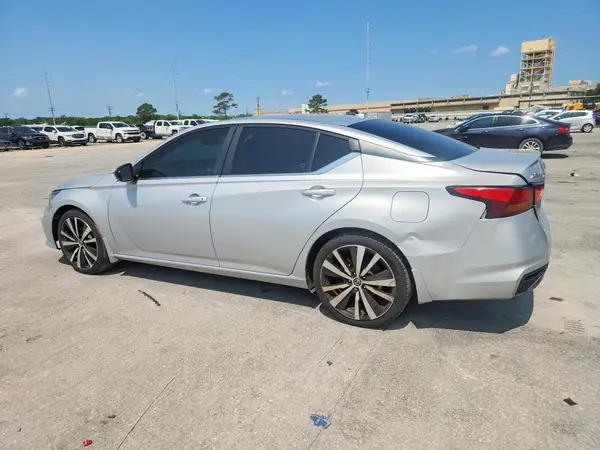 1N4BL4CV4LN311300 2020 NISSAN ALTIMA - Image 2