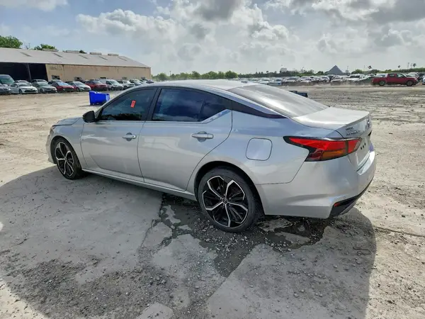 1N4BL4CV4MN311220 2021 NISSAN ALTIMA - Image 2