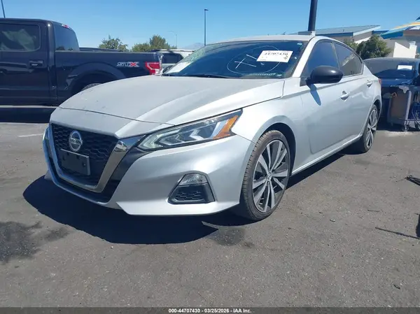 1N4BL4CV4MN314764 2021 NISSAN ALTIMA - Image 2