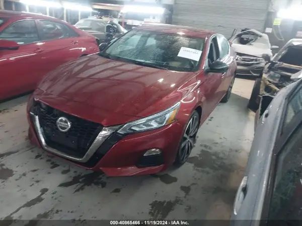 1N4BL4CV4MN316661 2021 NISSAN ALTIMA - Image 2