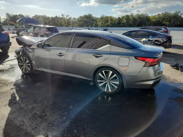 1N4BL4CV4MN318815 2021 NISSAN ALTIMA - Image 2