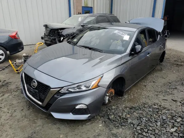 1N4BL4CV4MN331323 2021 NISSAN ALTIMA - Image 2